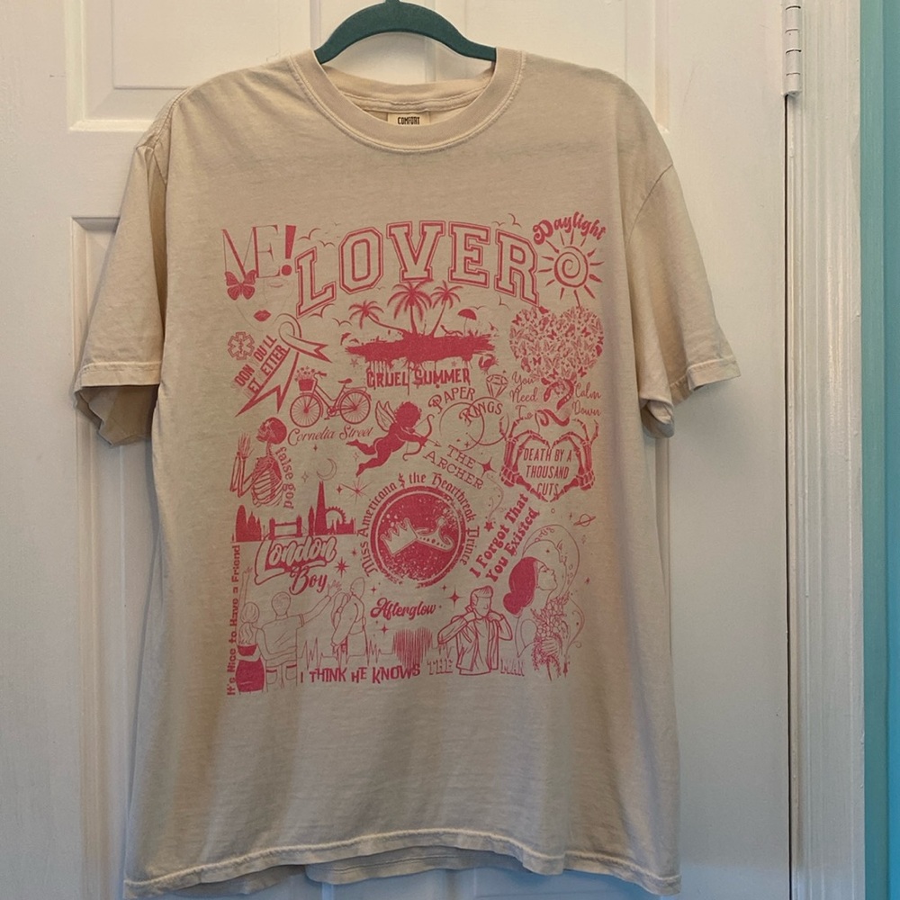Taylor Swift Lover Tshirt